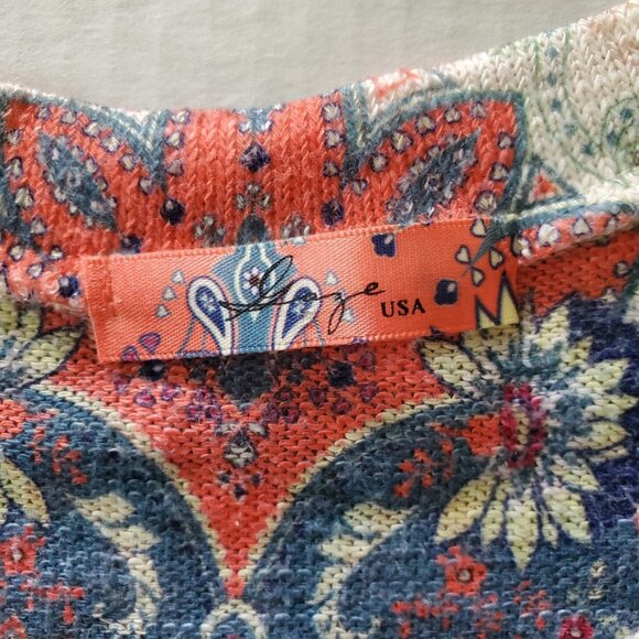 Gaze Made In USA Paisley Floral Short Sleeve Sweater - Picture 7 of 10